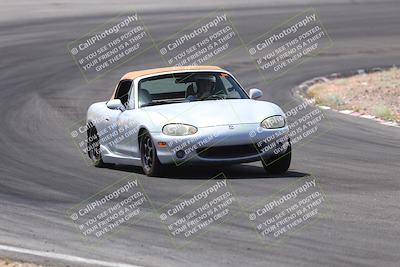 media/Jun-01-2025-CalClub SCCA (Sun) [[eae223c5dd]]/Group 1/Track Event 4/